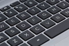 Laptop HP 240 G8 518V6PA | i5 1135G7 | Ram 8GB | SSD 256GB | 14 inch | FHD