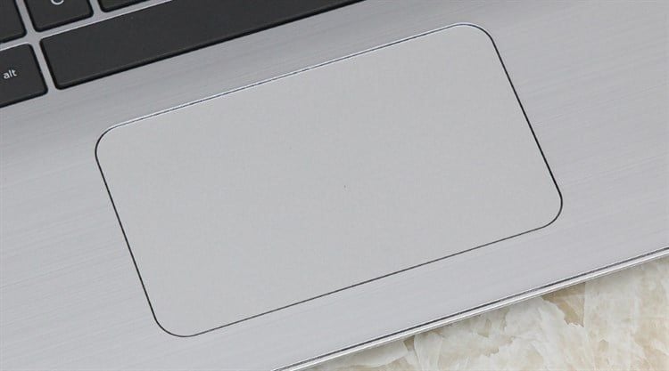 Laptop HP Pavilion 15 ab535TX | i5 6200U | RAM 4GB | SSD 128GB | VGA 940M 2GB | 15.6 inch