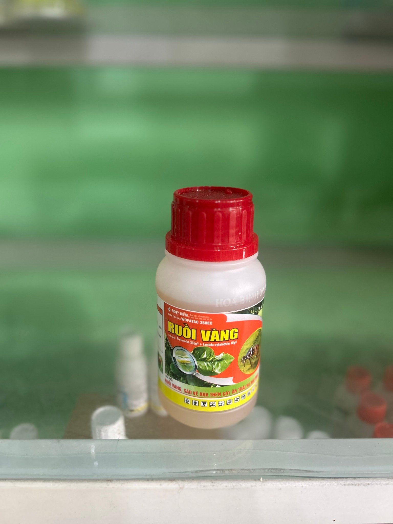  Thuốc DIỆT Ruồi vàng (200ML) - DIỆT SẠCH RUỒI VÀNG TRONG VƯỜN CÂY 