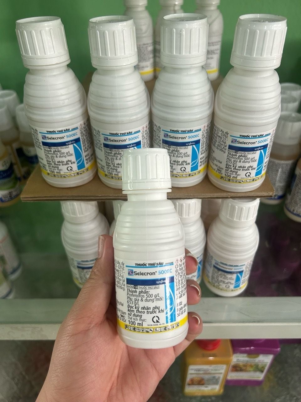  Thuốc Selecron 500EC trừ sâu , bọ trĩ, trừ sâu kháng thuốc 