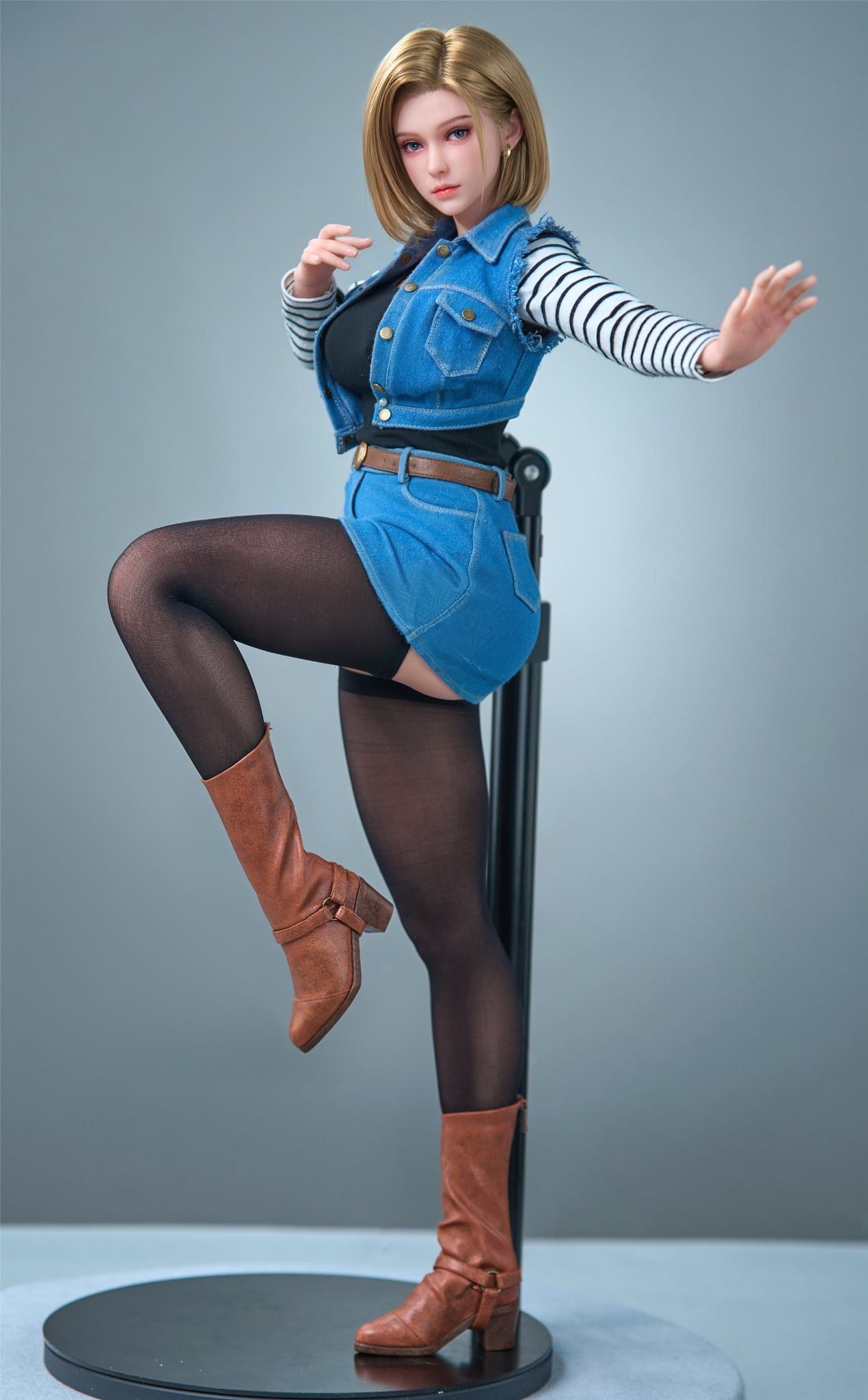  Android 18 - Dragon Ball - SGD Studio 