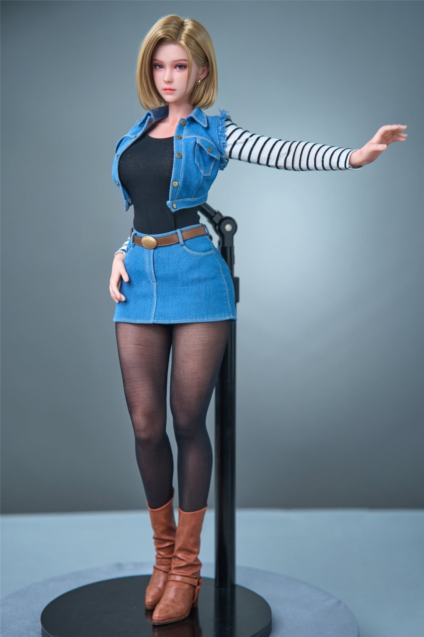  Android 18 - Dragon Ball - SGD Studio 