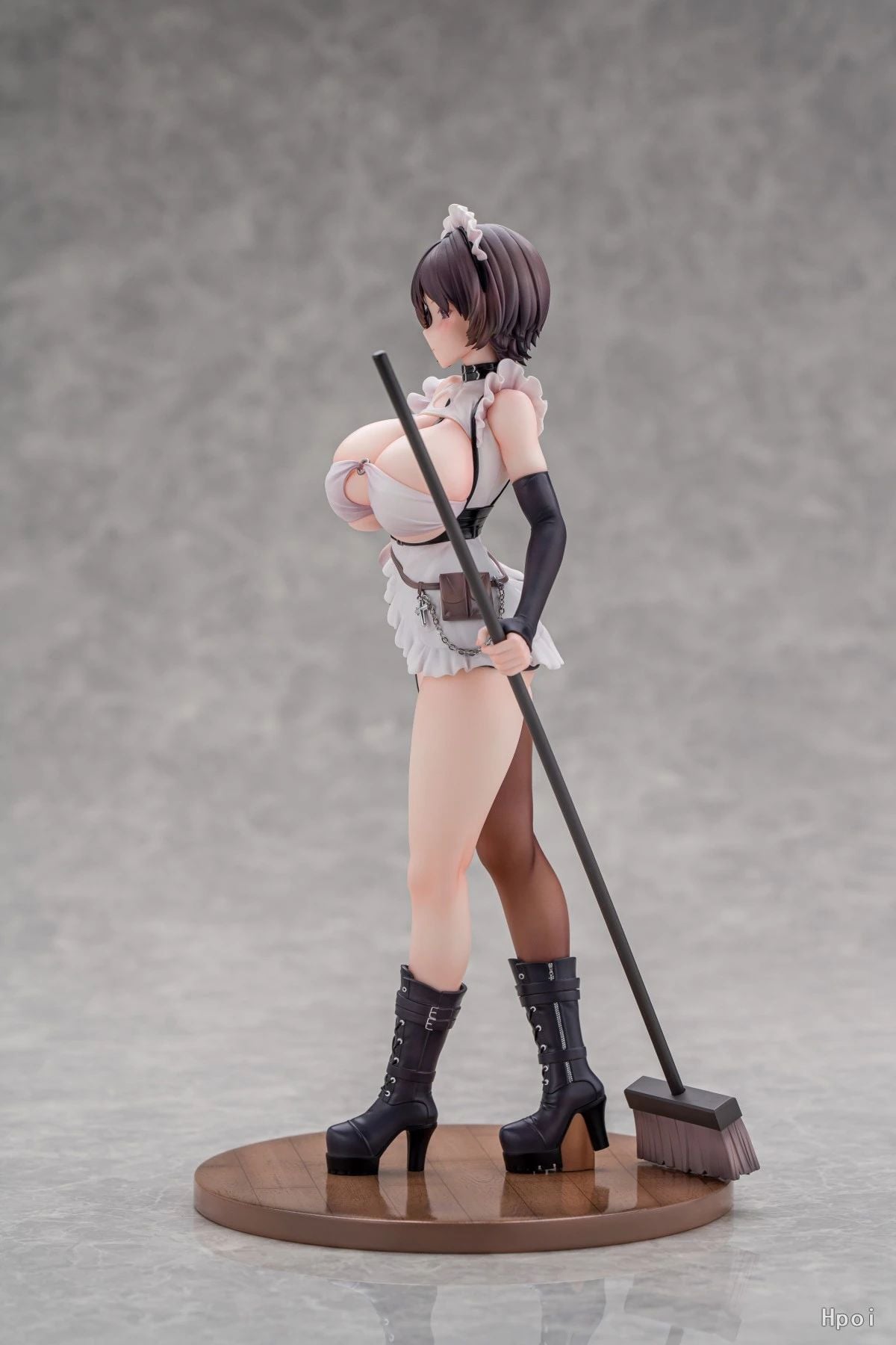  Personal Maid Olivia R18 - RENCONTRE 