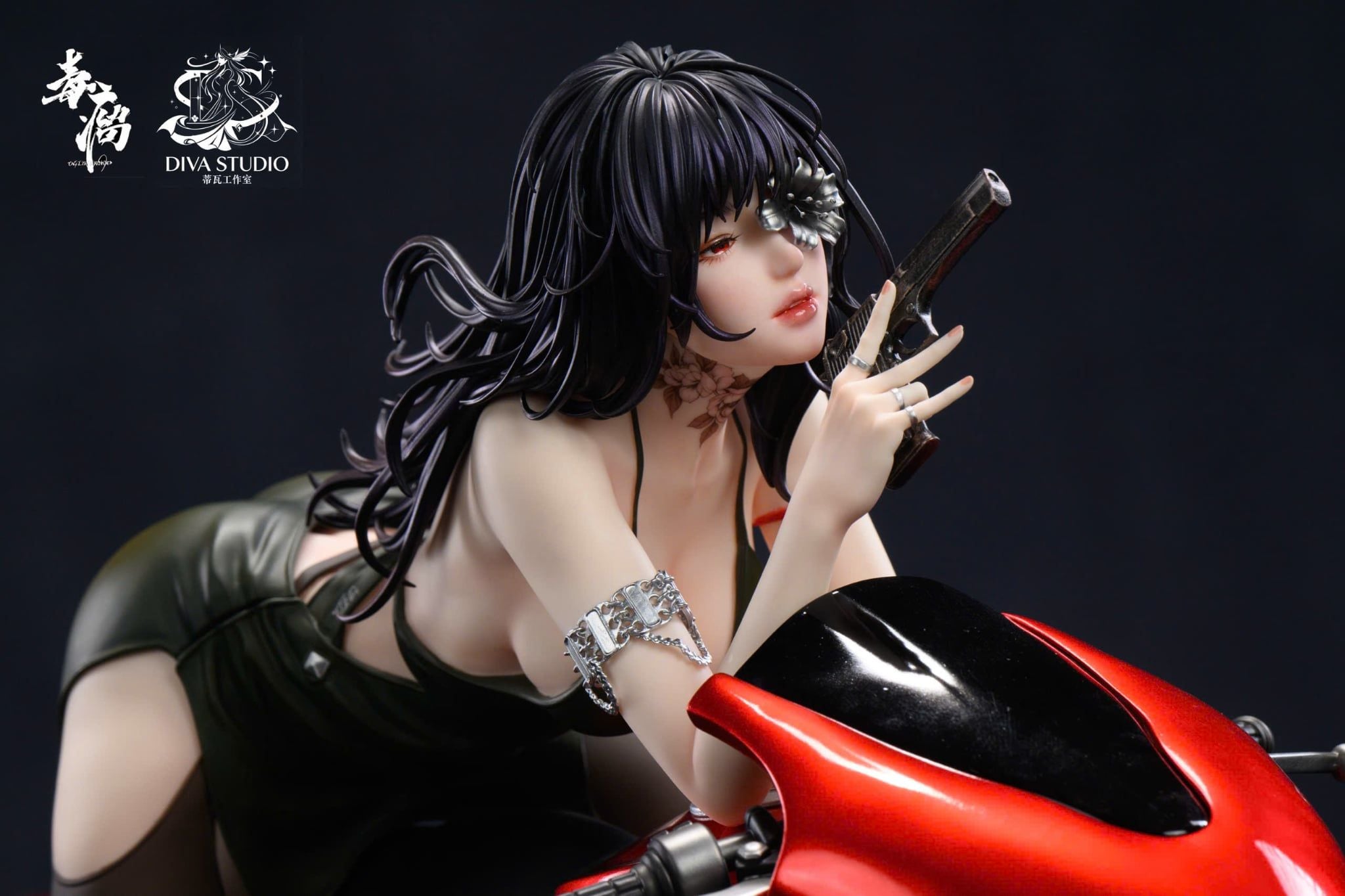  Spider Lily Motorcycle - Diva Studio 