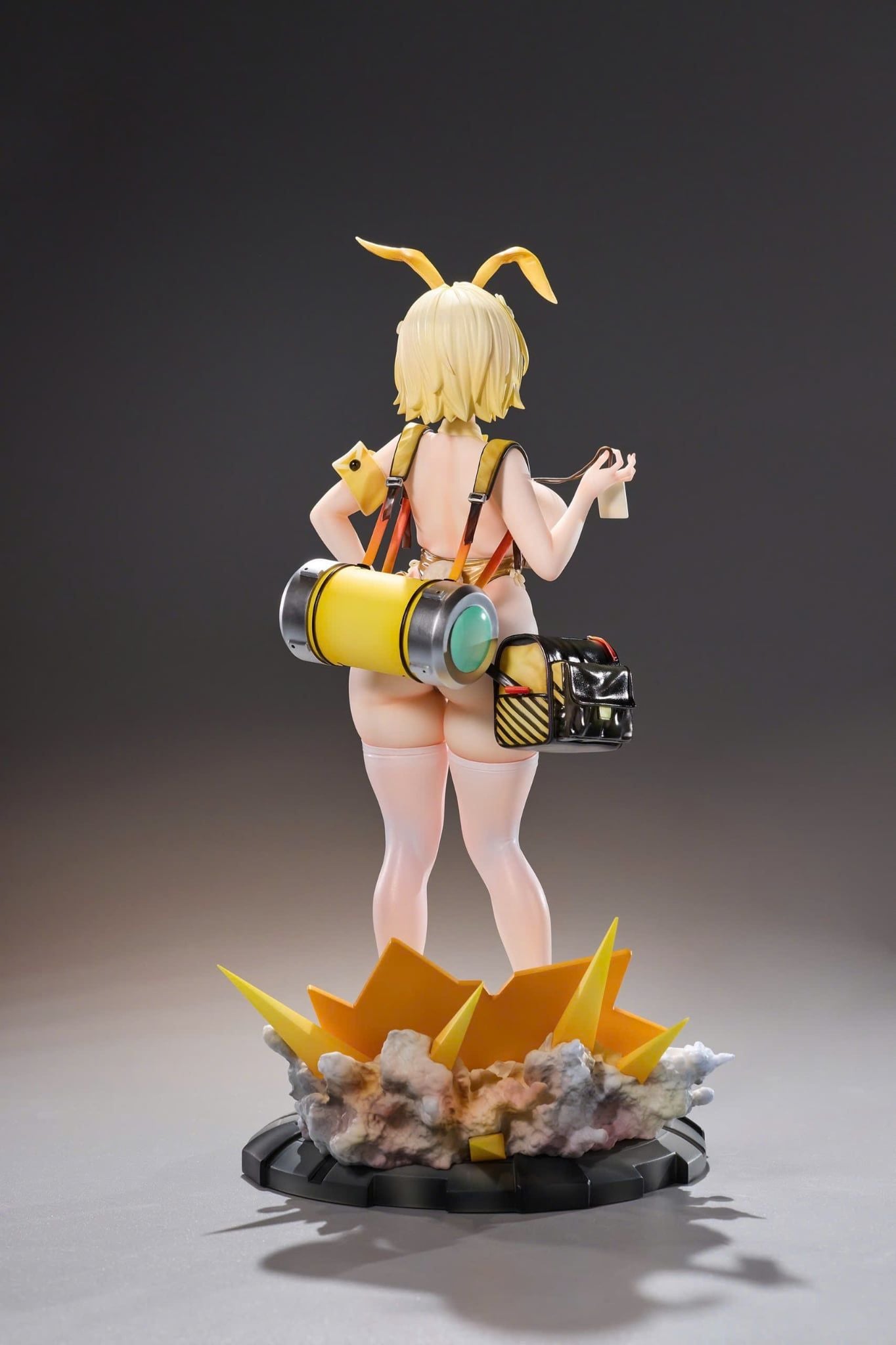  Elegg - Goddess of Victory: Nikke - LC Studio 