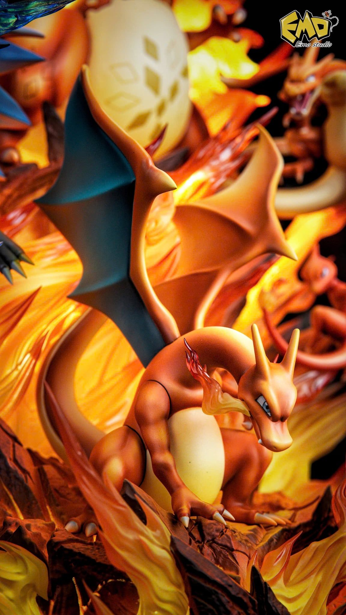  Charizard - Pokemon - Emo Studio 
