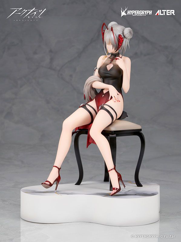  Schwarz & W Gala Night Ver. - Arknights - Alter 