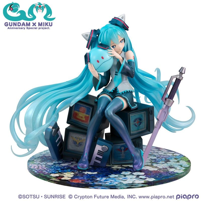  Hatsune Miku x 00 Gundam - Mobile Suit Gundam 45th Anniversary x Hatsune Miku - MegaHouse 