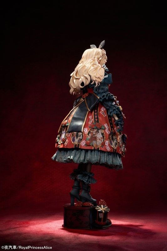  Red Queen and Princess Alice - MAGI ARTS 