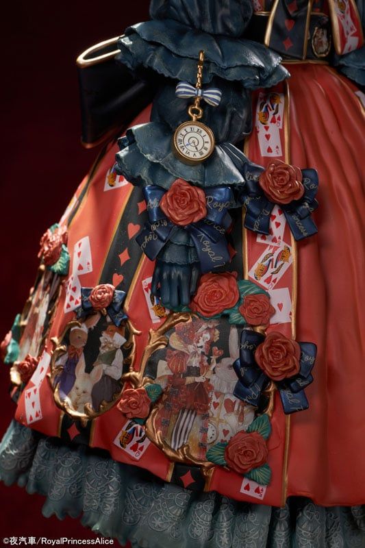  Red Queen and Princess Alice - MAGI ARTS 