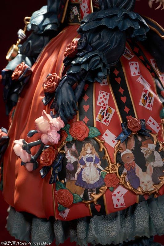  Red Queen and Princess Alice - MAGI ARTS 