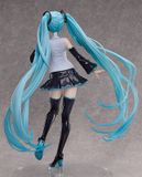  Hatsume Miku - FREEing 