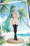  Hatsume Miku - Thistles and Thorns Studio 