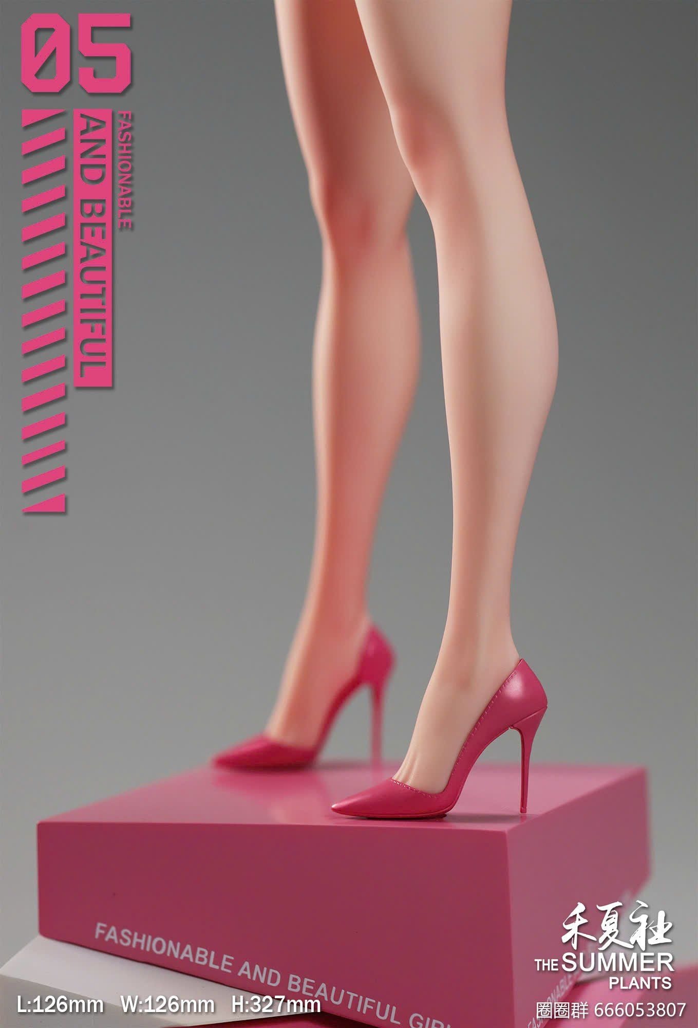  Maki - Evangelion - The Summer Plants Studio 