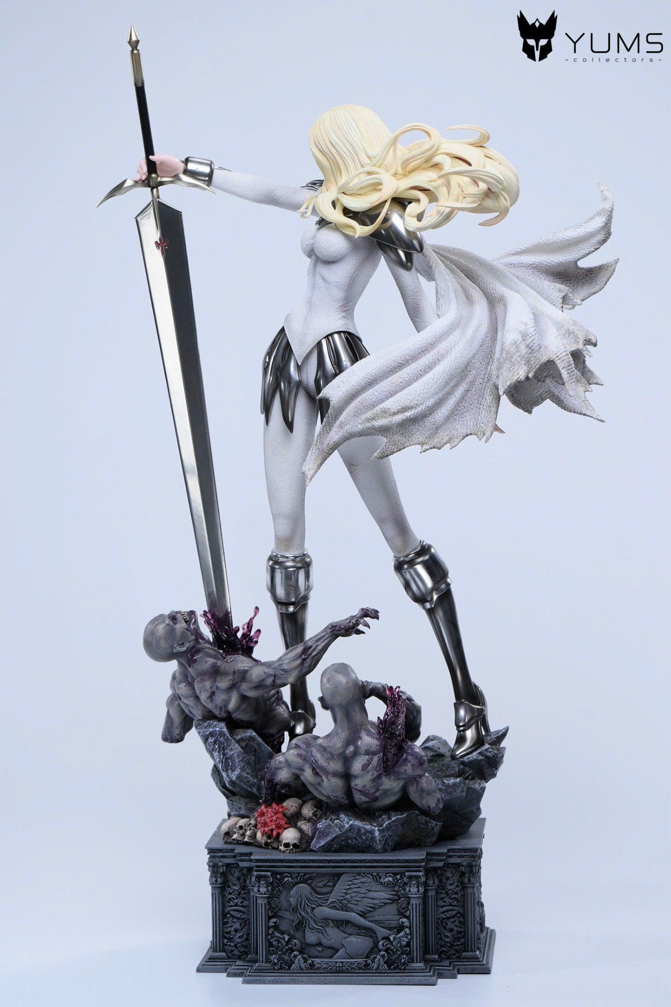  Teresa & Clare - Claymore - YUMS Collectors Studio 