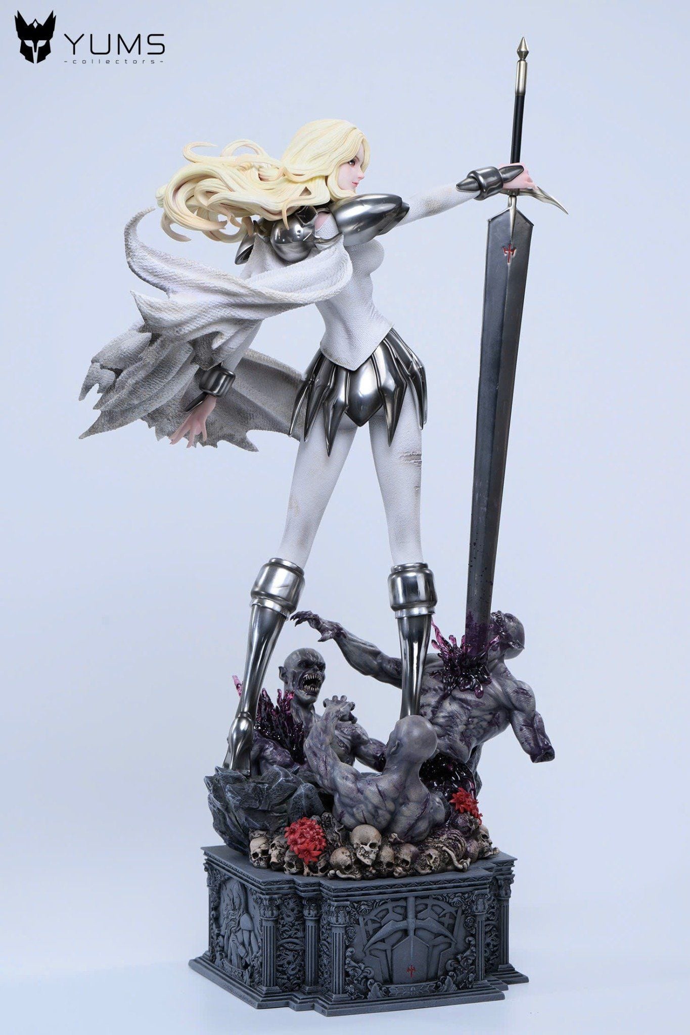  Teresa & Clare - Claymore - YUMS Collectors Studio 