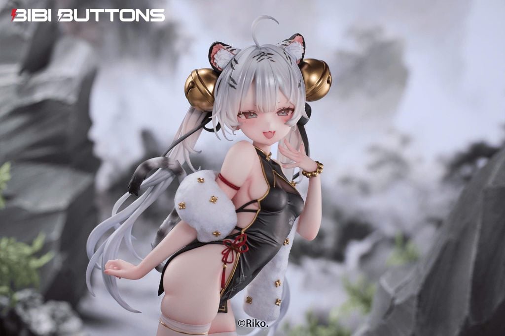  Tiger's Roar Stirs the Wind – White Tiger - Bibi Buttons 