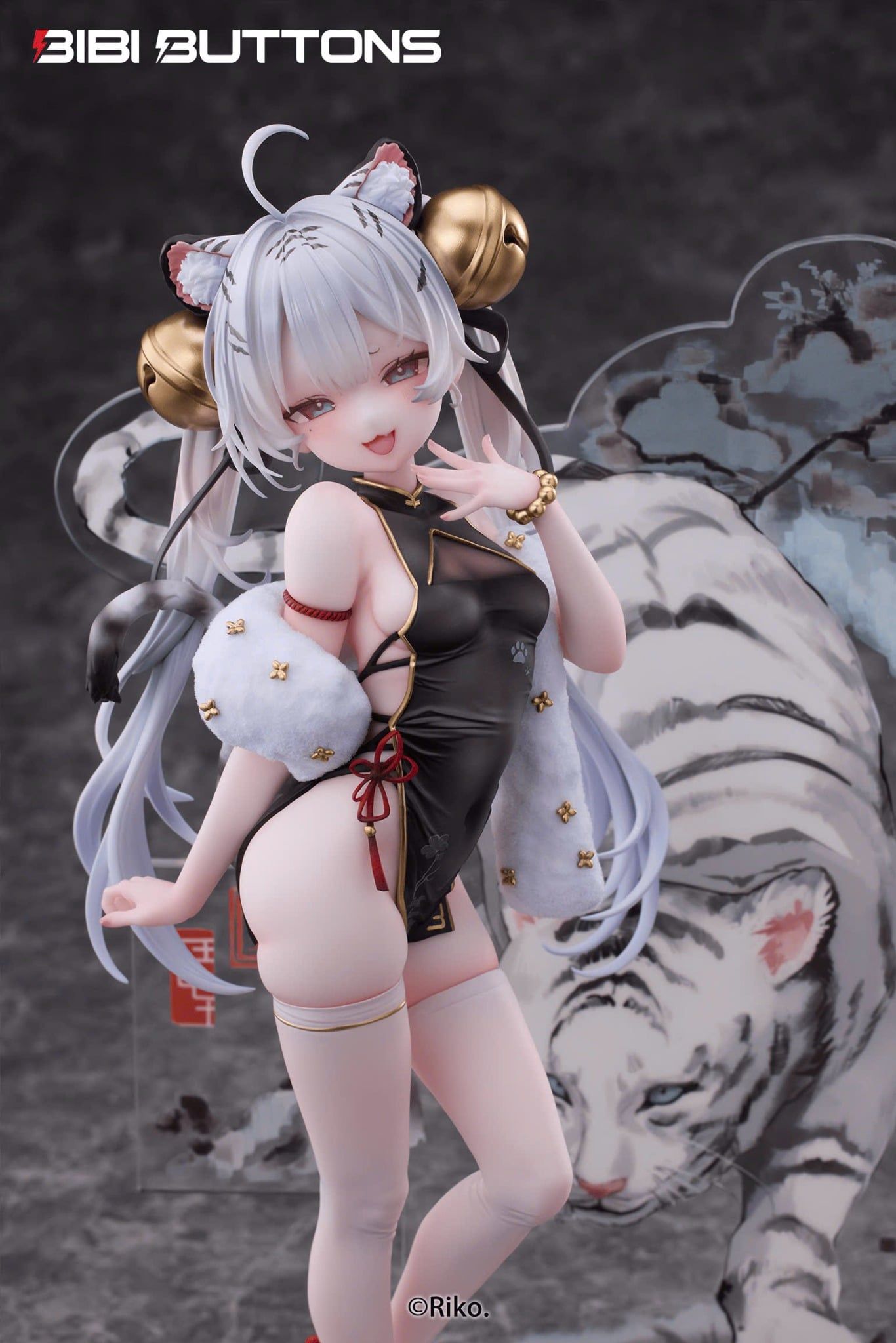  Tiger's Roar Stirs the Wind – White Tiger - Bibi Buttons 
