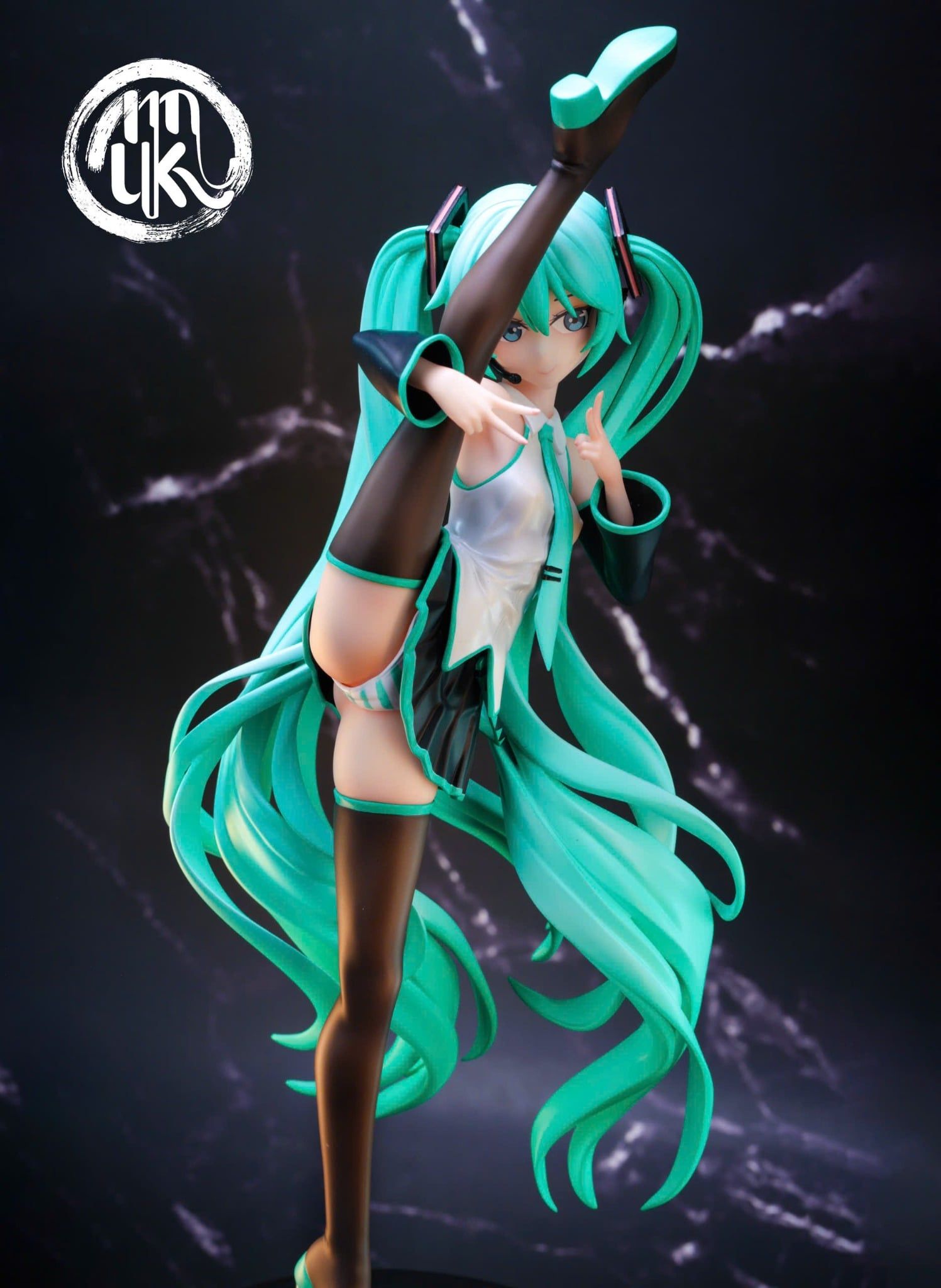  Hatsume Miku - MoKu Studio 
