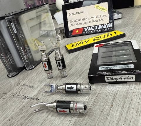  T6-24E​ Jack adaptor chuyển càng cua Hi-end Furutech ra lỗ cắm bắp chuối 