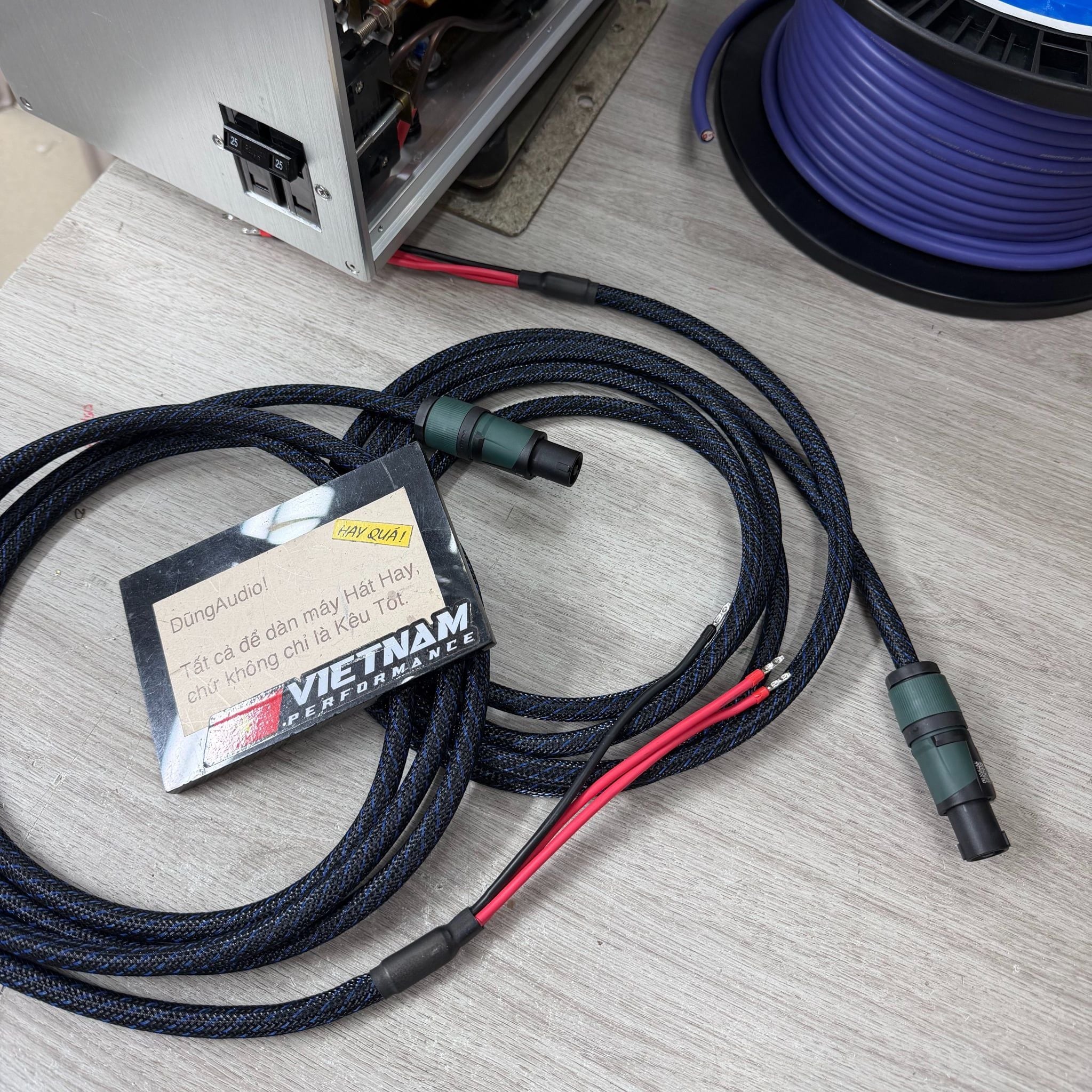 T11-13A Dây loa dành riêng cho Sup REL - SpeakOn connectors