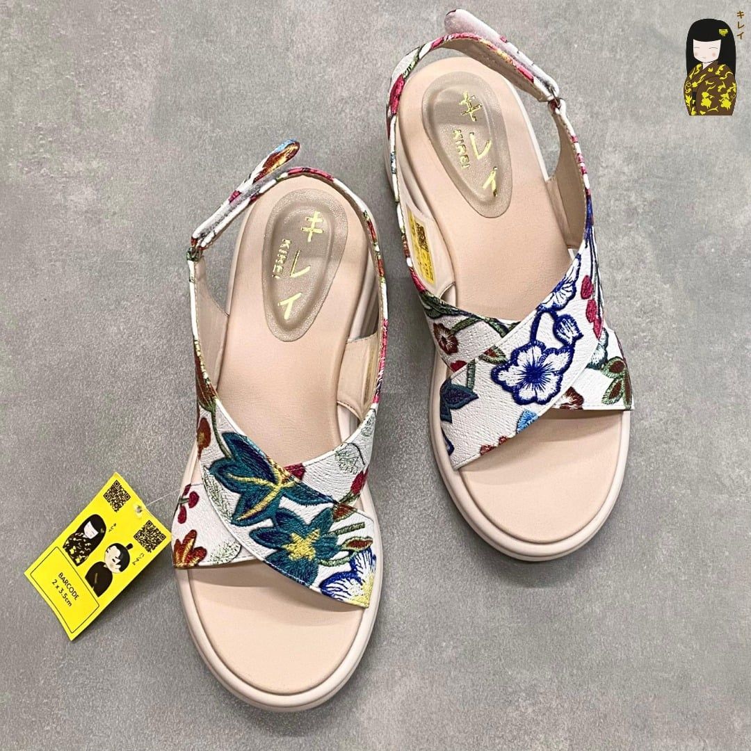  Sandal đế xuồng nữ Kirei Biteki CP09 màu Trắng - Công sở êm chân 