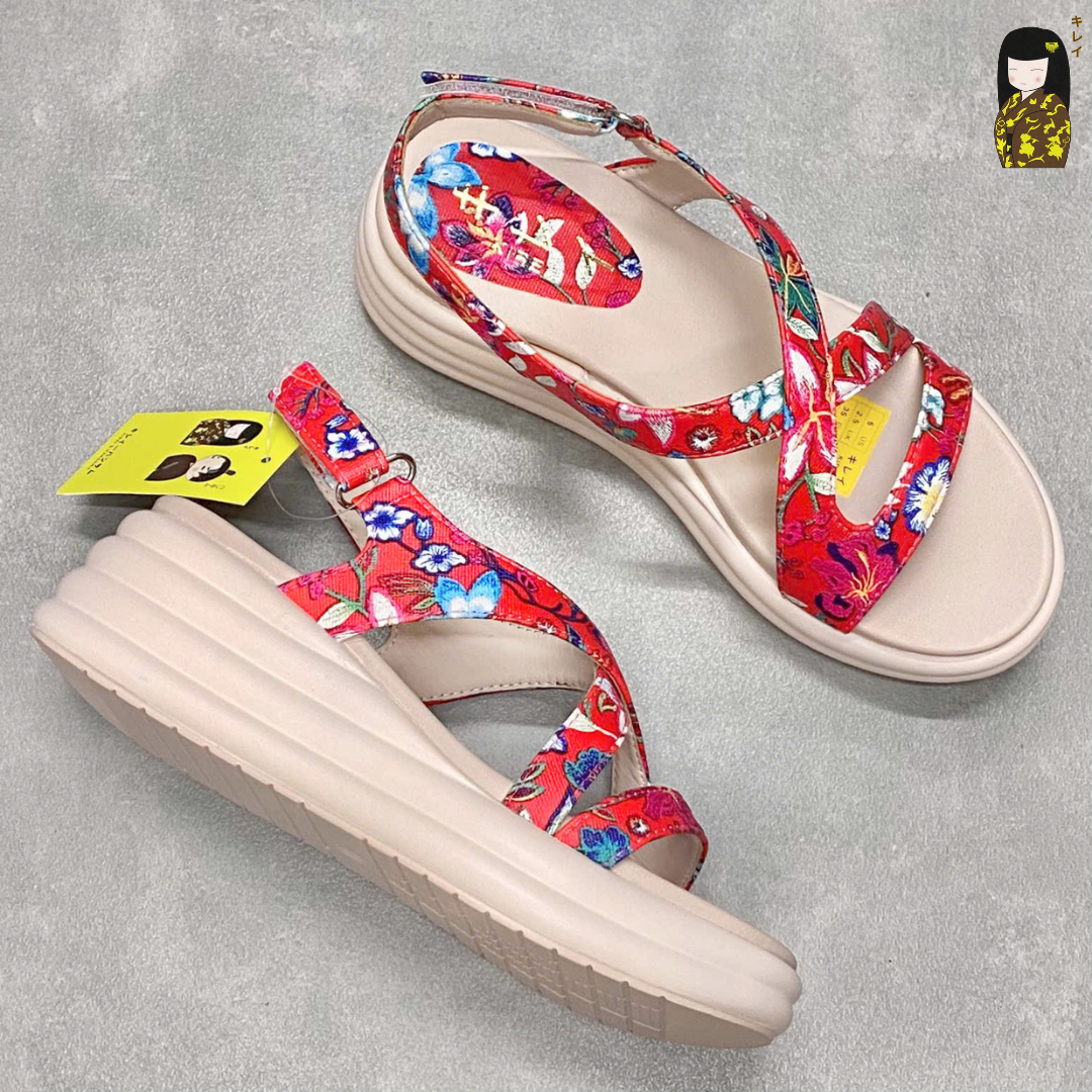  Kirei Biteki - Office Wedge Sandal HH06 Red 