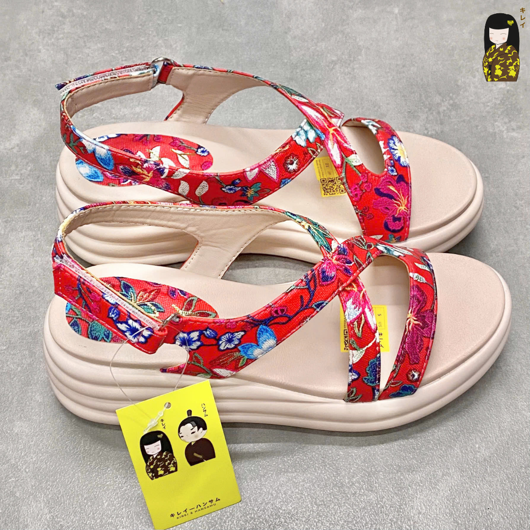  Kirei Biteki - Office Wedge Sandal HH06 Red 