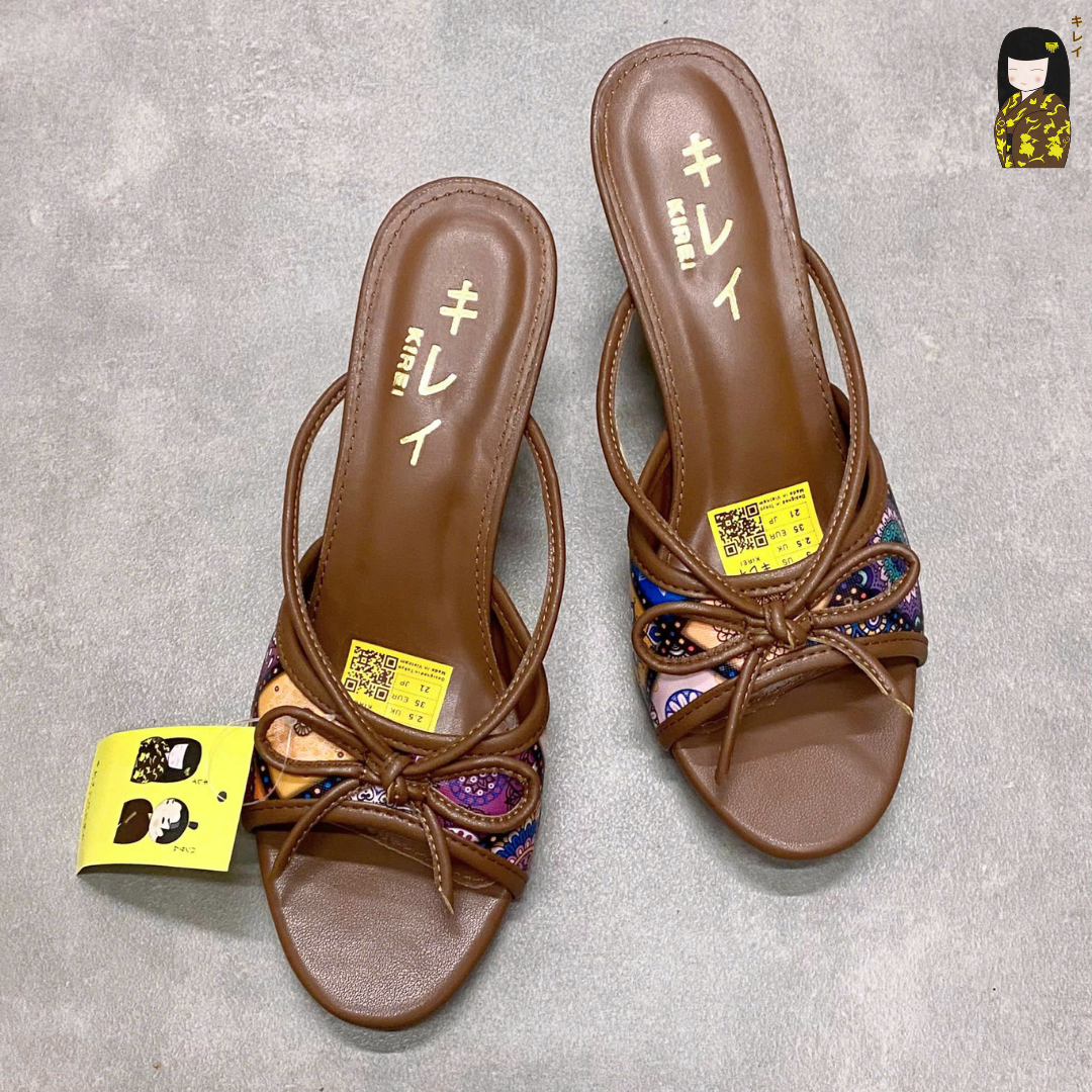  Kirei Biteki - Office Kitten Heel HH13 Midnight 