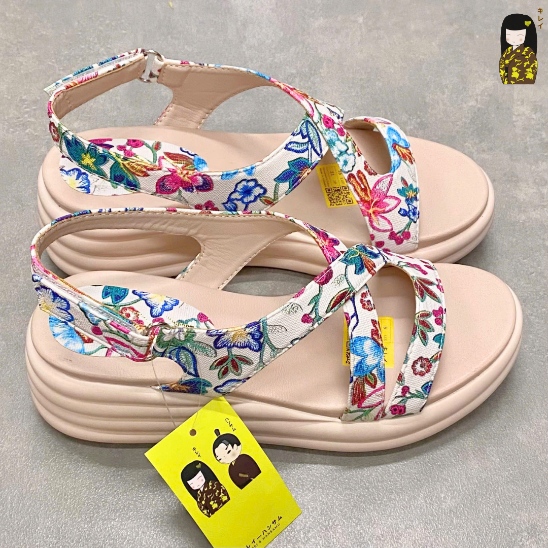  Kirei Biteki - Office Wedge Sandal HH06 White 