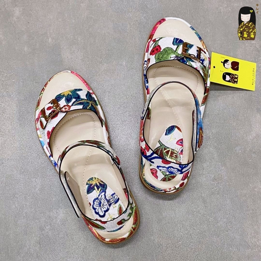  Sandal đế xuồng nữ Kirei Biteki CP10 màu Trắng - Công sở êm chân 