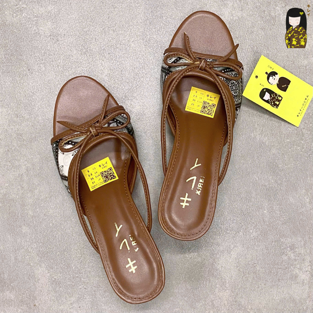  Kirei Biteki - Office Kitten Heel HH13 Mono 