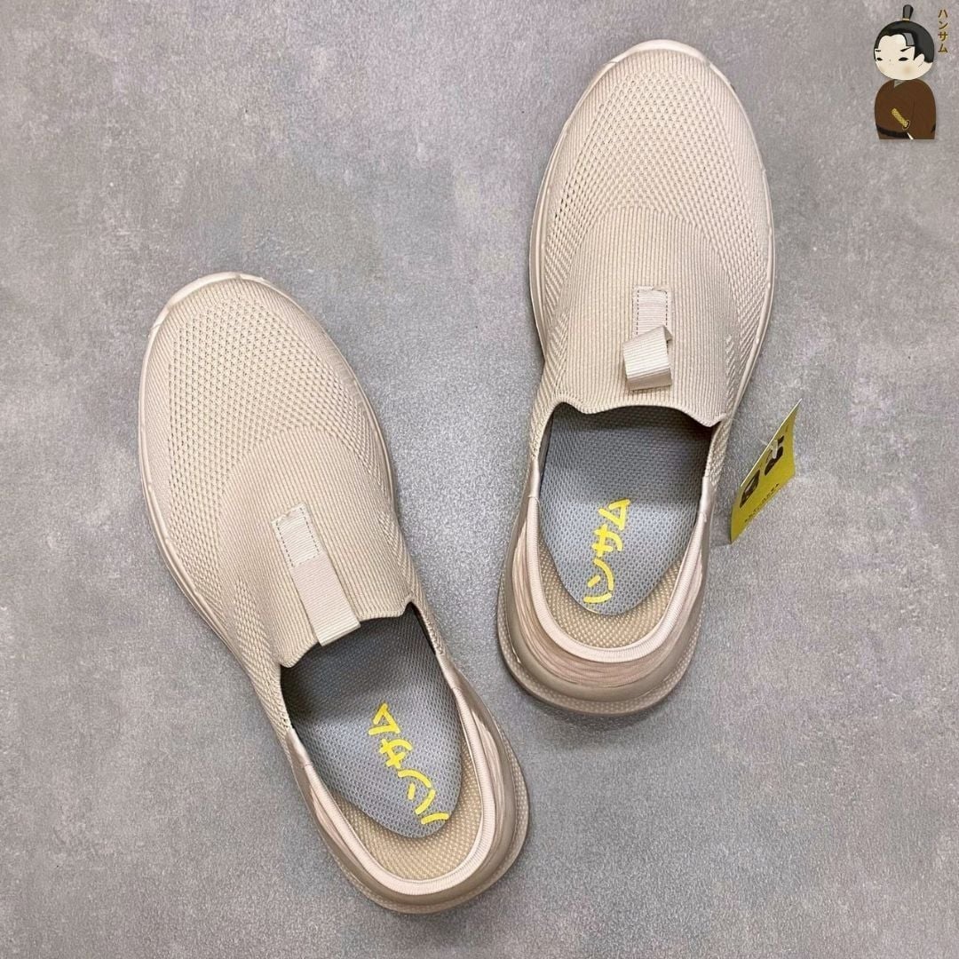  Hansamu Nin - Walk Sneakers BG12 Be 