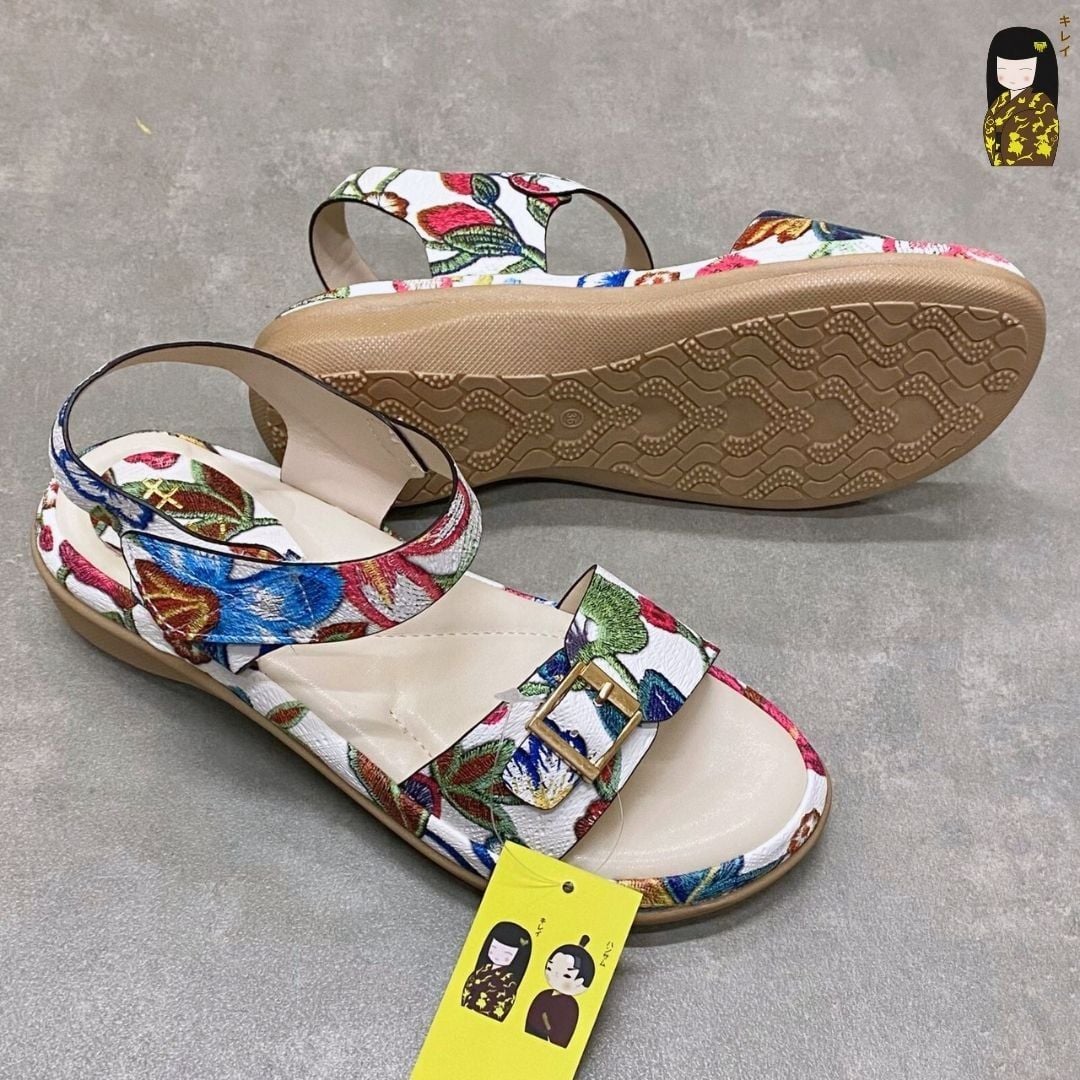 Sandal đế xuồng nữ Kirei Biteki CP10 màu Trắng - Công sở êm chân 