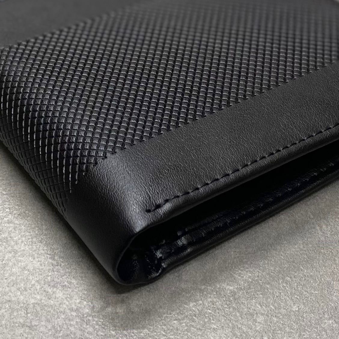  Ví Hugo Boss GBBM 8 cc wallet DS Black 