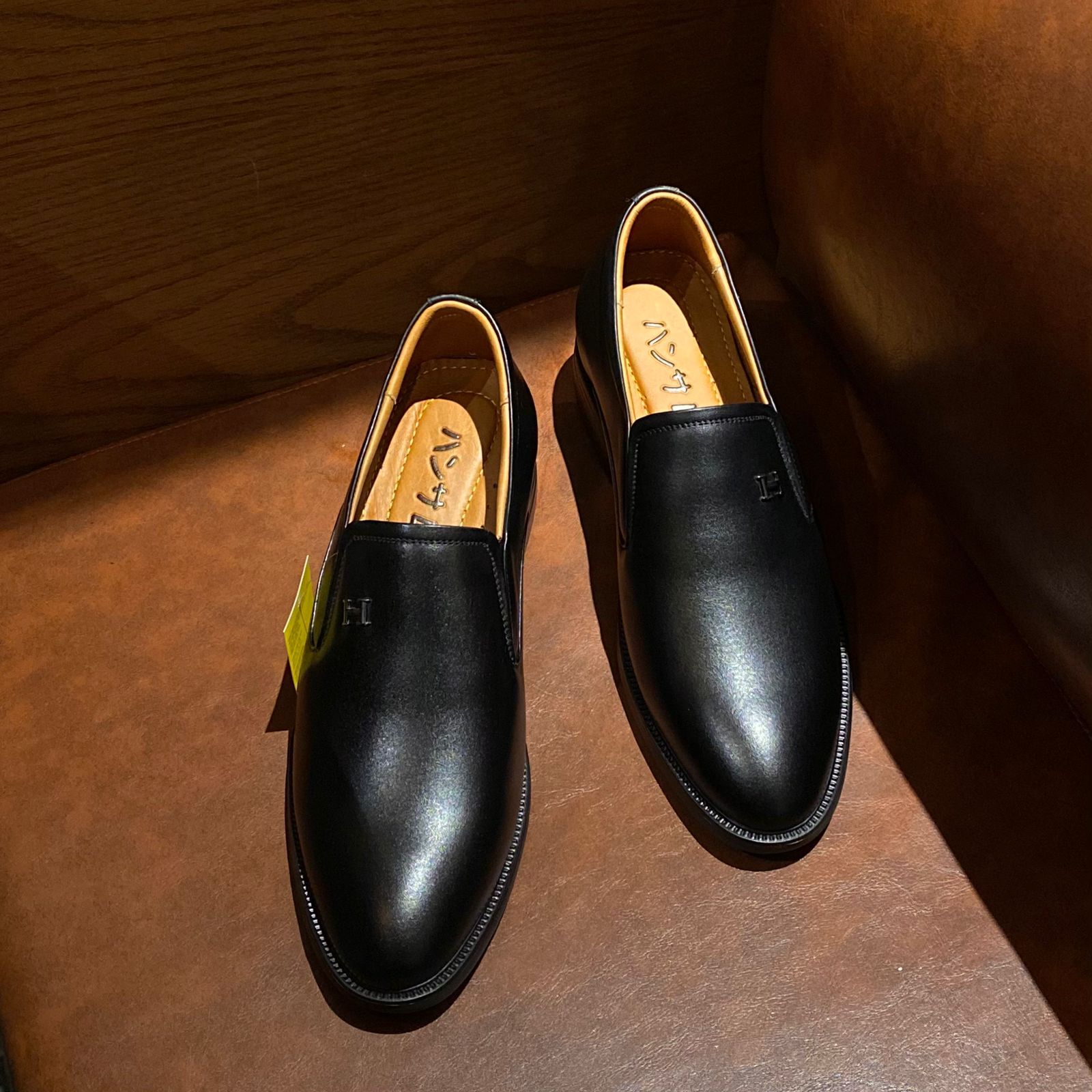  Hansamu Shin - Office Loafers DGD16 Black 