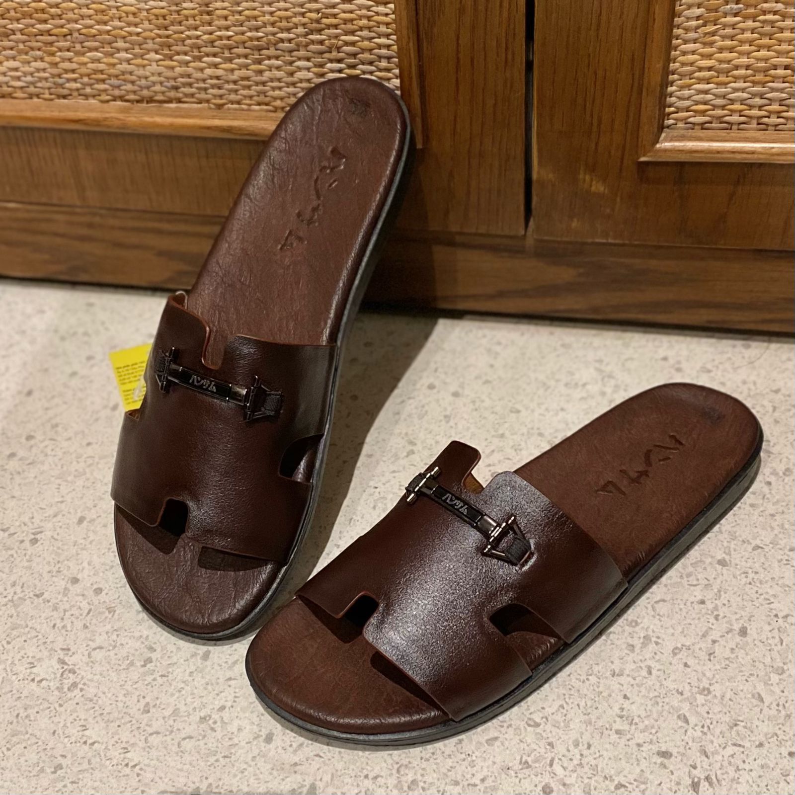  Hansamu Rõnin - Office Slipper DGD19 Brown 