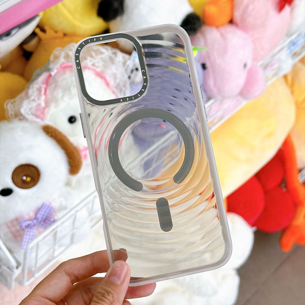 ** Ốp iPhone 13 Pro Max lưng màu trong vân sóng magsafe