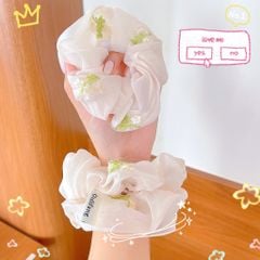 ** Scrunchies voan thêu hoa lá màu be