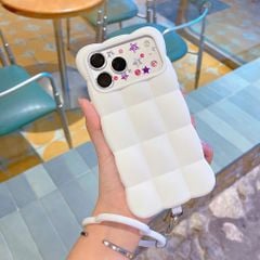** Ốp iPhone 17 Pro/18 Pro dẻo đám mây 3D kèm charm mây