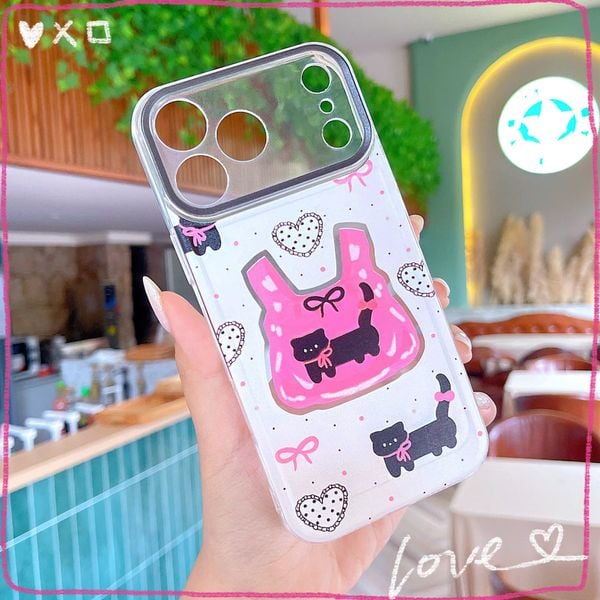 Ốp iPhone 17 Pro Max dẻo trắng túi hồng mèo đen và tim