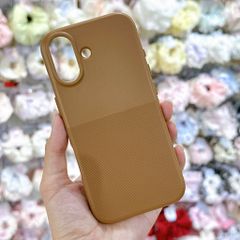 [C] ** Ốp iPhone 16 Plus vân sần lót nỉ