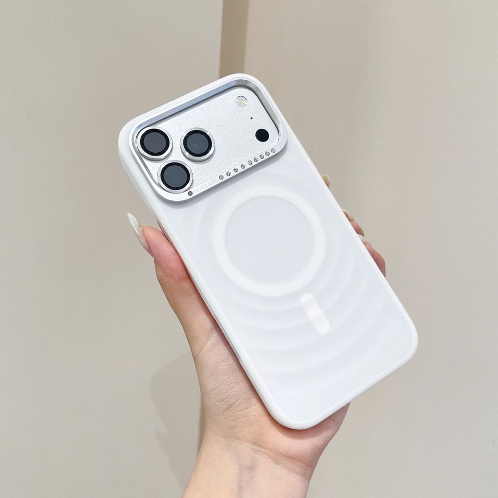 [C] ** Ốp iPhone 17 Pro Max/18 Pro Max Mutural Ripple silicon magsafe đính đá