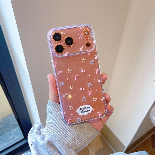 Ốp iPhone 17 Pro dẻo trong đóa hoa nhí và nơ hồng