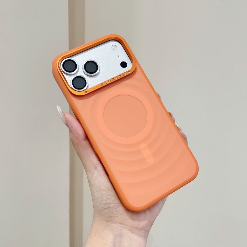 [C] ** Ốp iPhone 17 Pro Max/18 Pro Max Mutural Ripple silicon magsafe đính đá
