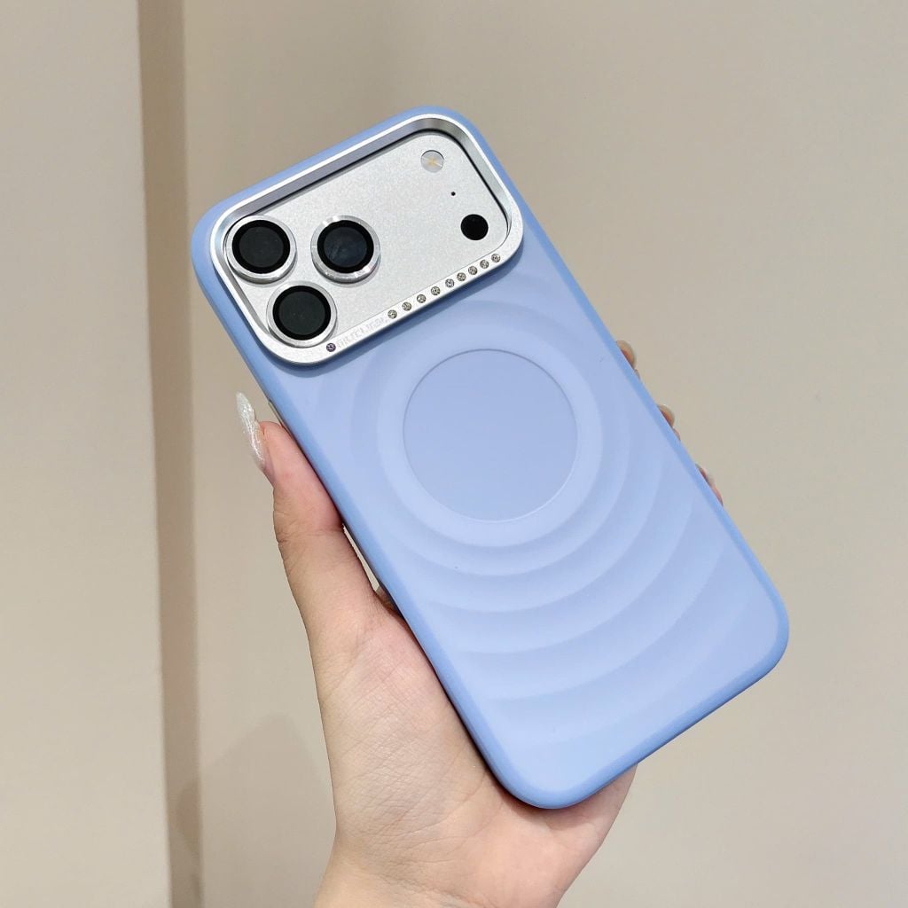 [C] ** Ốp iPhone 17 Pro Max/18 Pro Max Mutural Ripple silicon magsafe đính đá