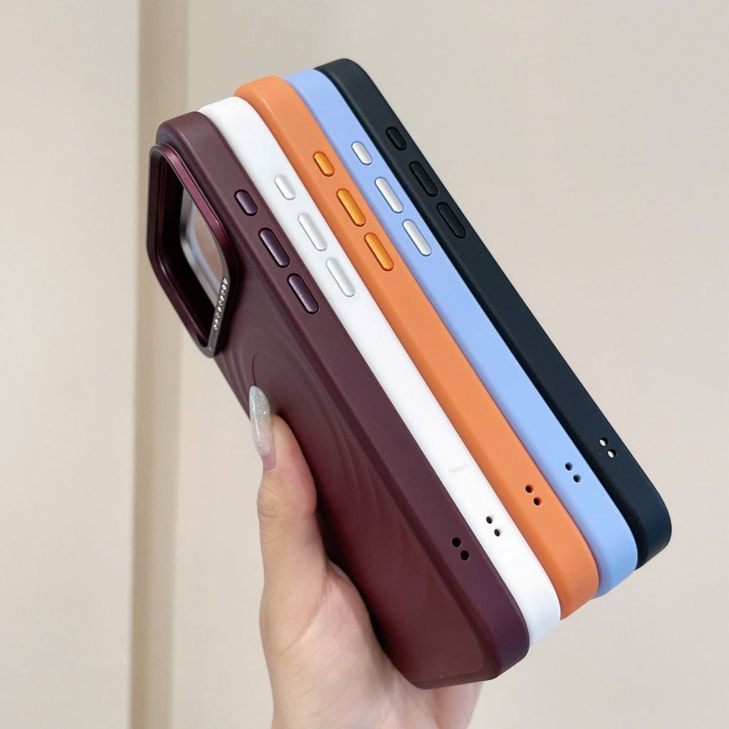 [C] ** Ốp iPhone 17 Pro Max/18 Pro Max Mutural Ripple silicon magsafe đính đá