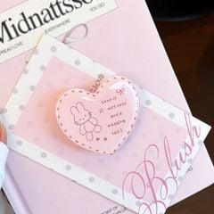 ** Popsocket trái tim in gấu Love is