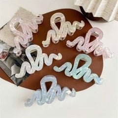 ** Kẹp càng cua xà cừ gợn sóng