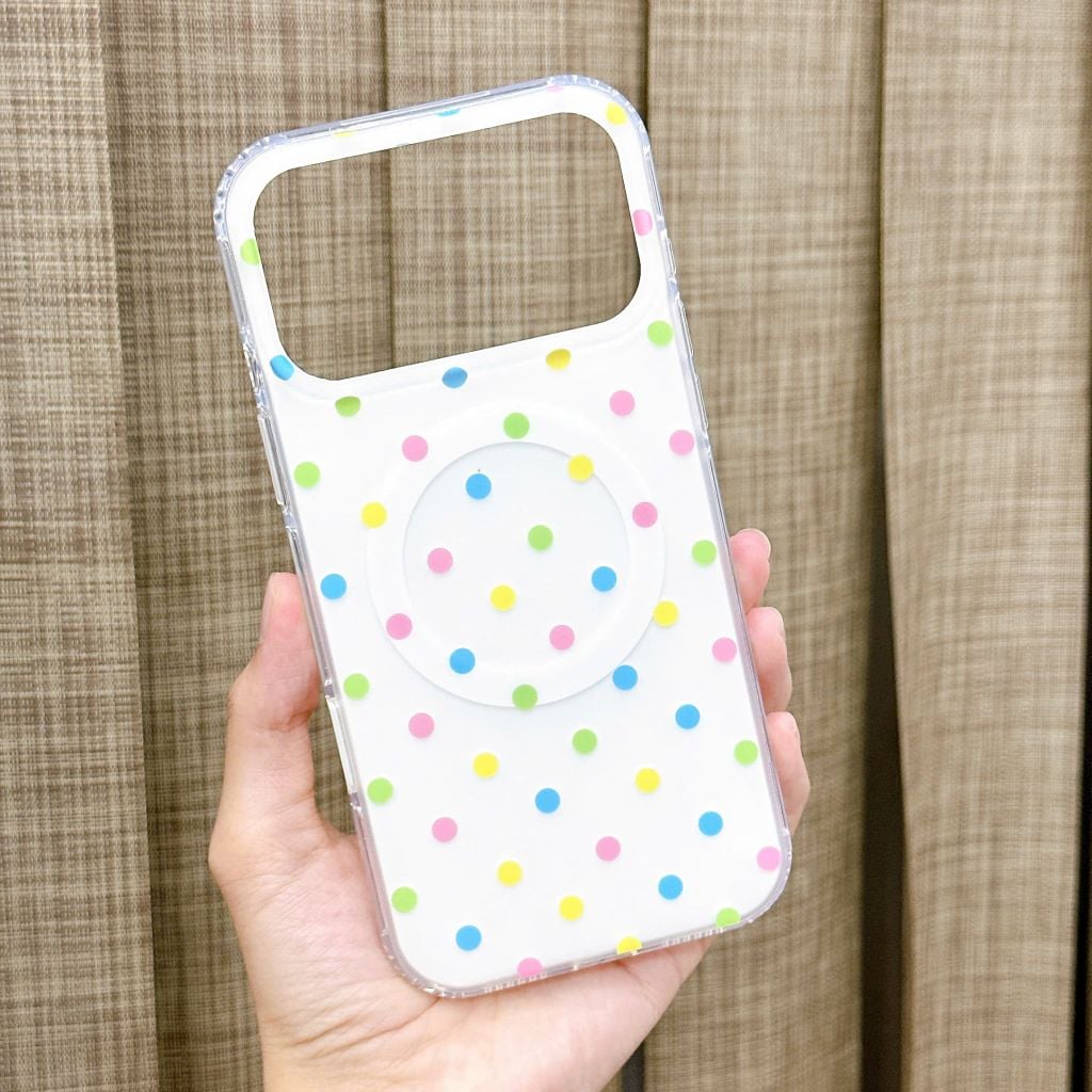 ** Ốp iPhone 17 Pro Max/18 Pro Max Dfans chấm bi